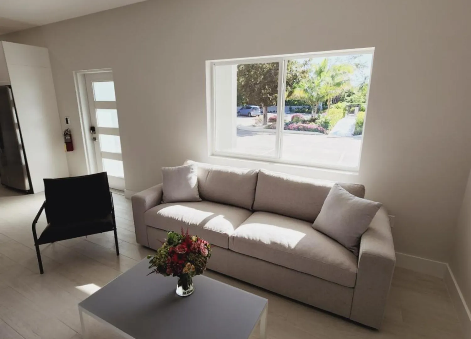 Modern 2 Bedroom Walking Distance To The Beach! West Bay 0*,  Cayman Islands